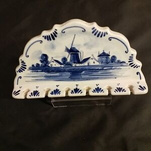 V.K. Delft Holland 6 decrotative spoon holder blue windmill